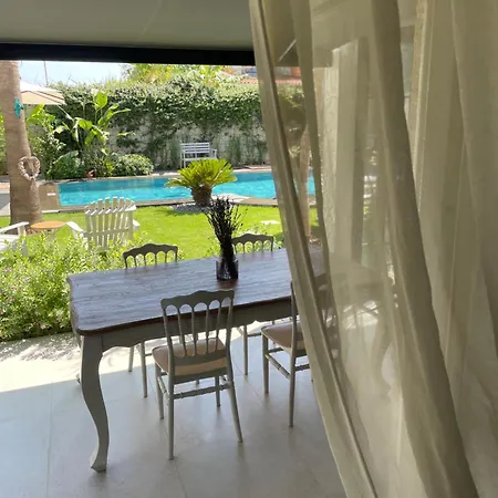 Yuga 2* Alacati