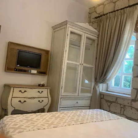 Yuga Hotel