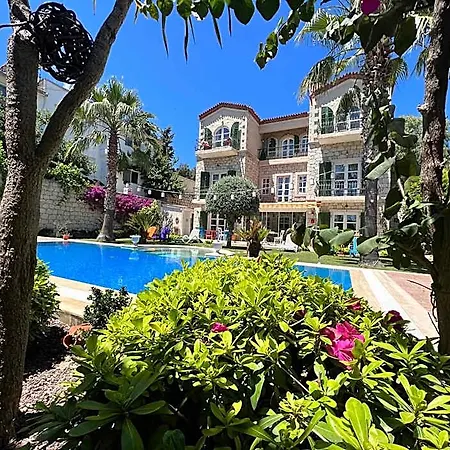 Yuga 2* Alaçatı