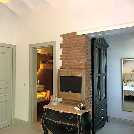 Hotel Yuga